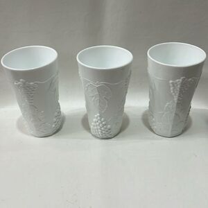 Indiana White Milk Glass Drinking 16 Ounces Glasses Tumblers Raised Grape Leaves